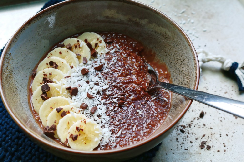 Nourishing Chocolate Quinoa&nbsp;Bowl